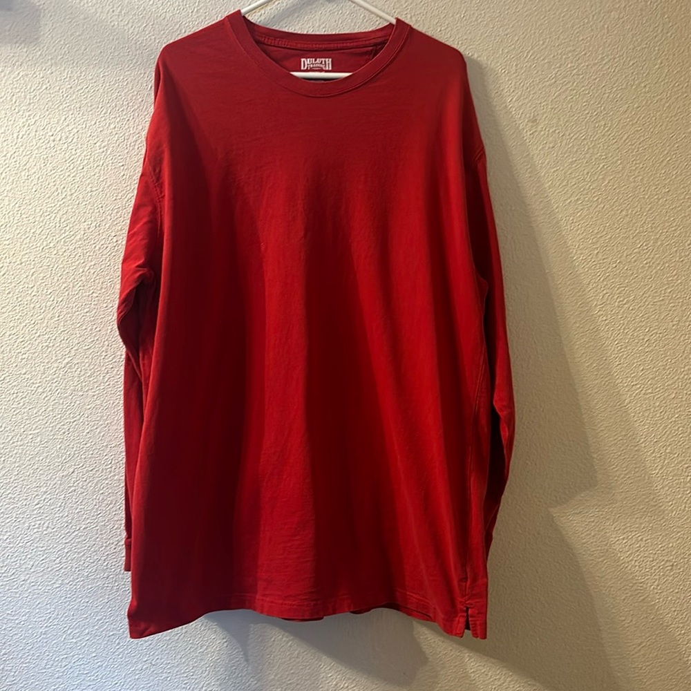 Duluth long tail long sleeve basic tee size XLT